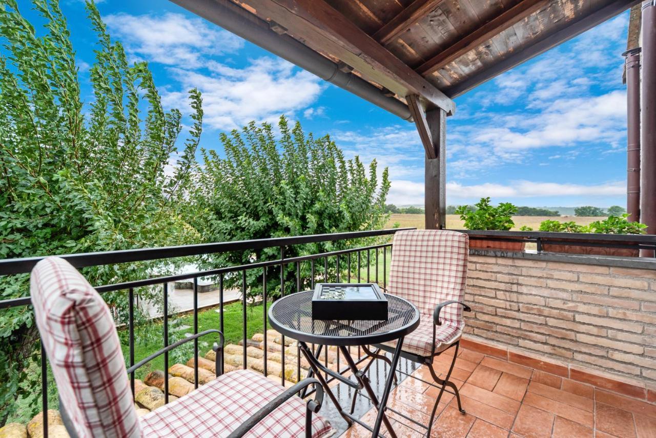 Casale Dei Gelsi Bed & Breakfast Castiglione In Teverina Exterior photo
