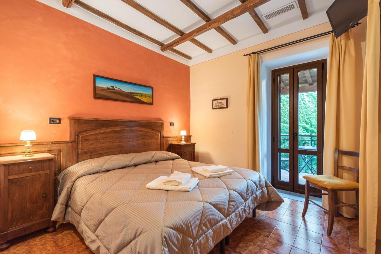 Casale Dei Gelsi Bed & Breakfast Castiglione In Teverina Exterior photo
